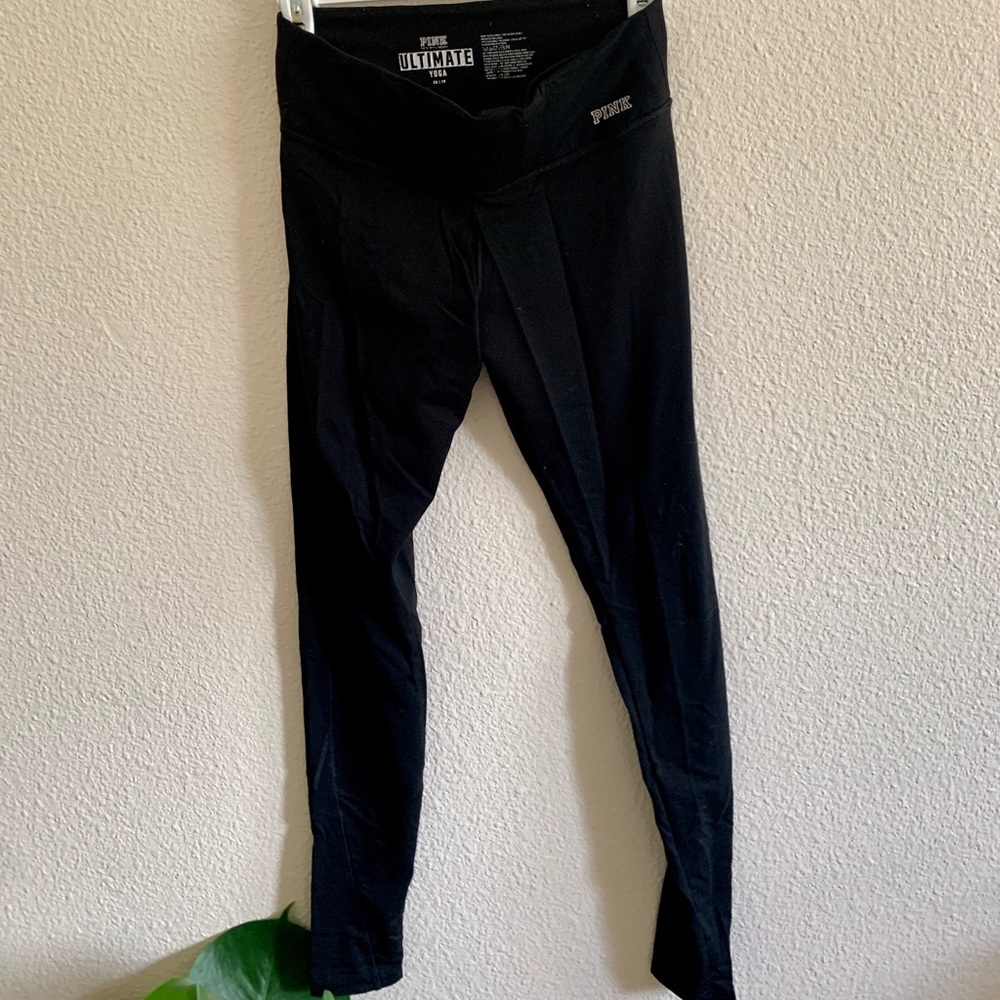 Pink ultimate yoga black leggings